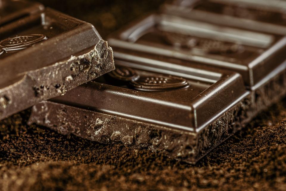 Top 5 Healthy Reasons To Eat Dark Chocolate You Need To Know